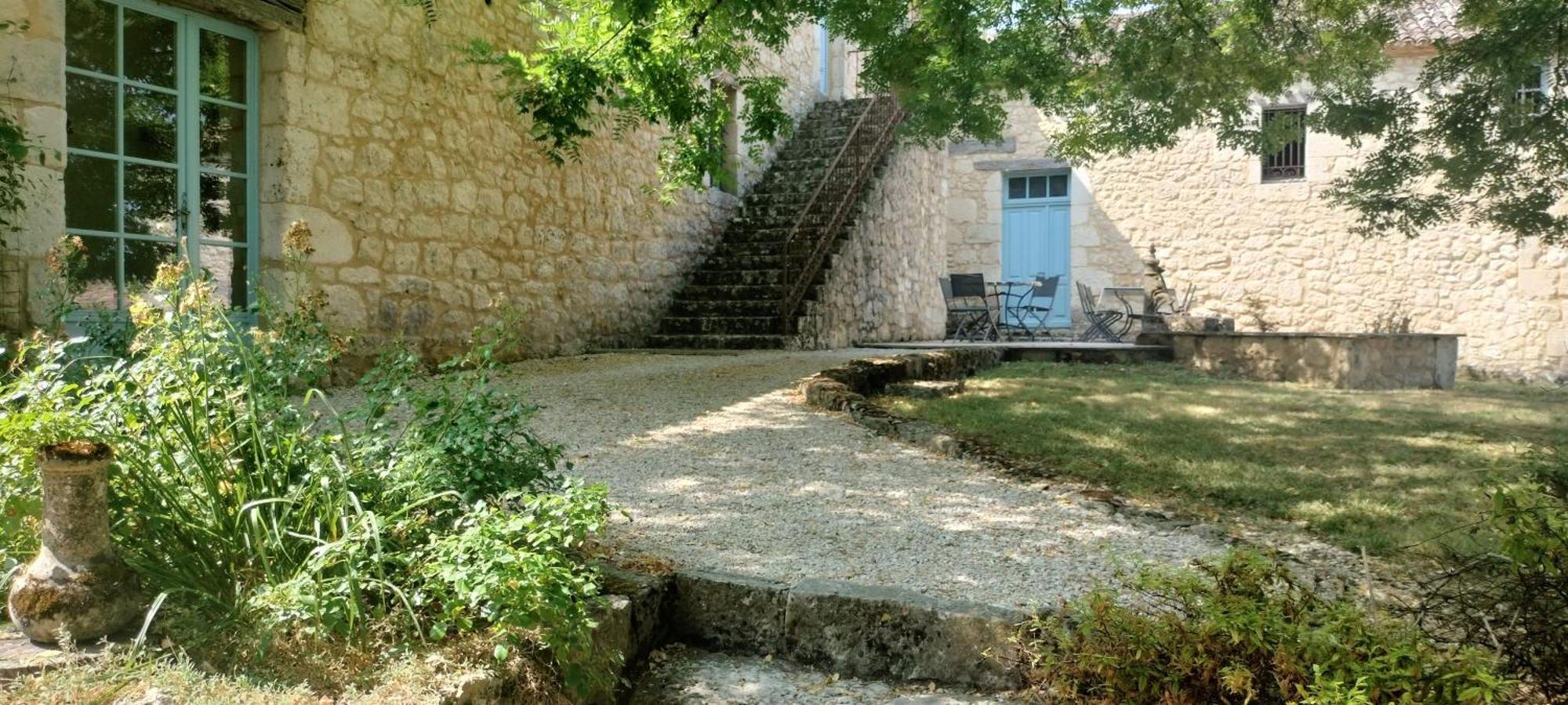 Chambre D'Hote "La Pierre" Domaine De Fonpeyroune Hotell Conne-de-Labarde Eksteriør bilde